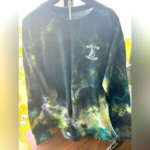 Men’s long sleeve T-shirt